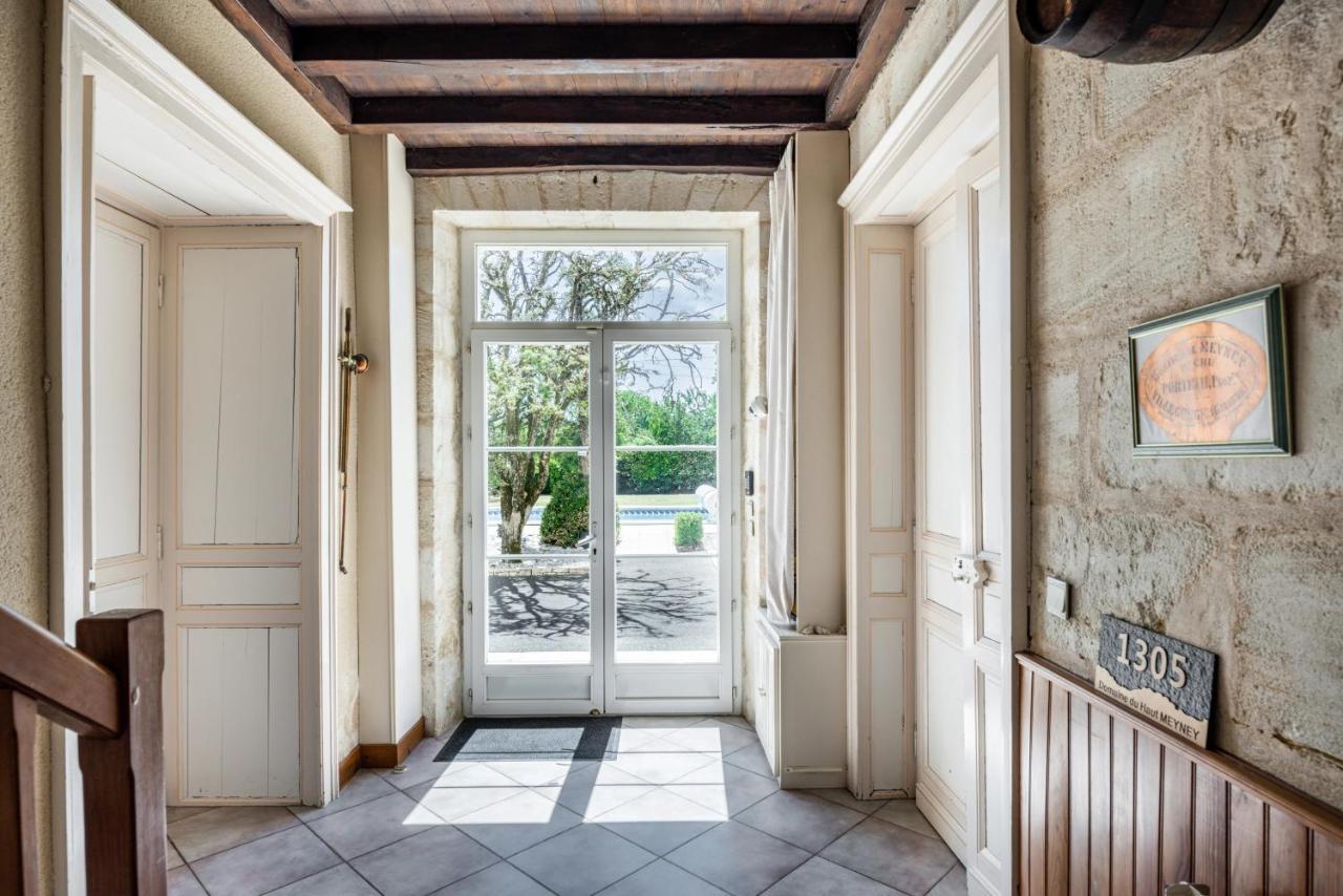 Homestay Domaine De Meyney *