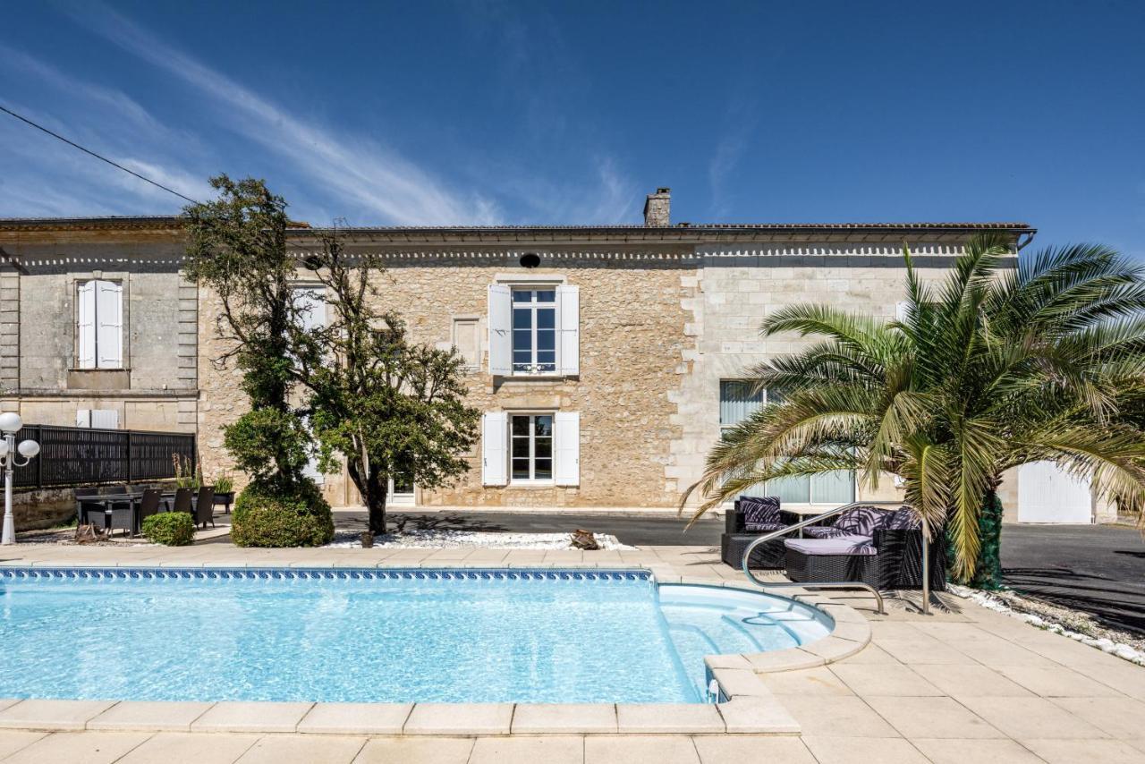 Domaine De Meyney Villegouge
